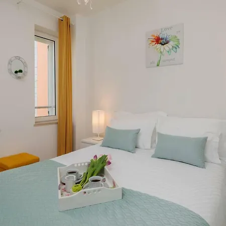 Apartment Centerlink *